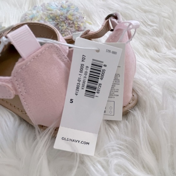 Toddler size 5 old navy unicorn sandals - Picture 3 of 4